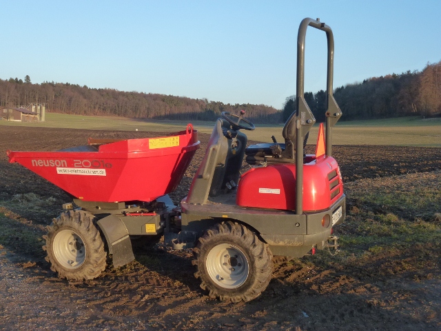 Allraddumper Neuson 2001